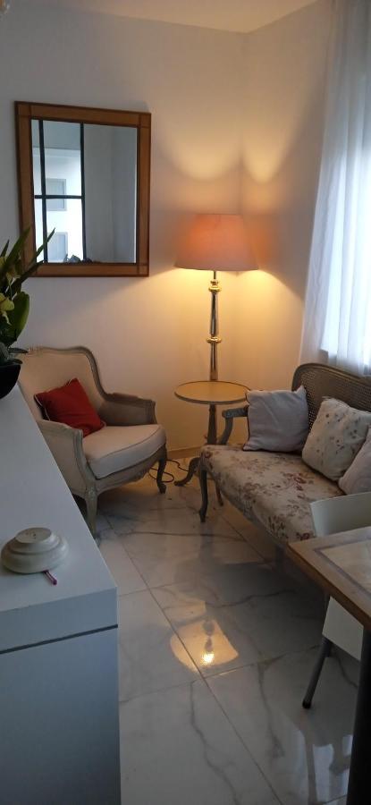 Liege 4420 Rue Jean Jaures 45 Grande Maison Joyeuse Avec Terrasse 30M2 Pour 8 Personnes Maximum Saint-Nicolas  ภายนอก รูปภาพ