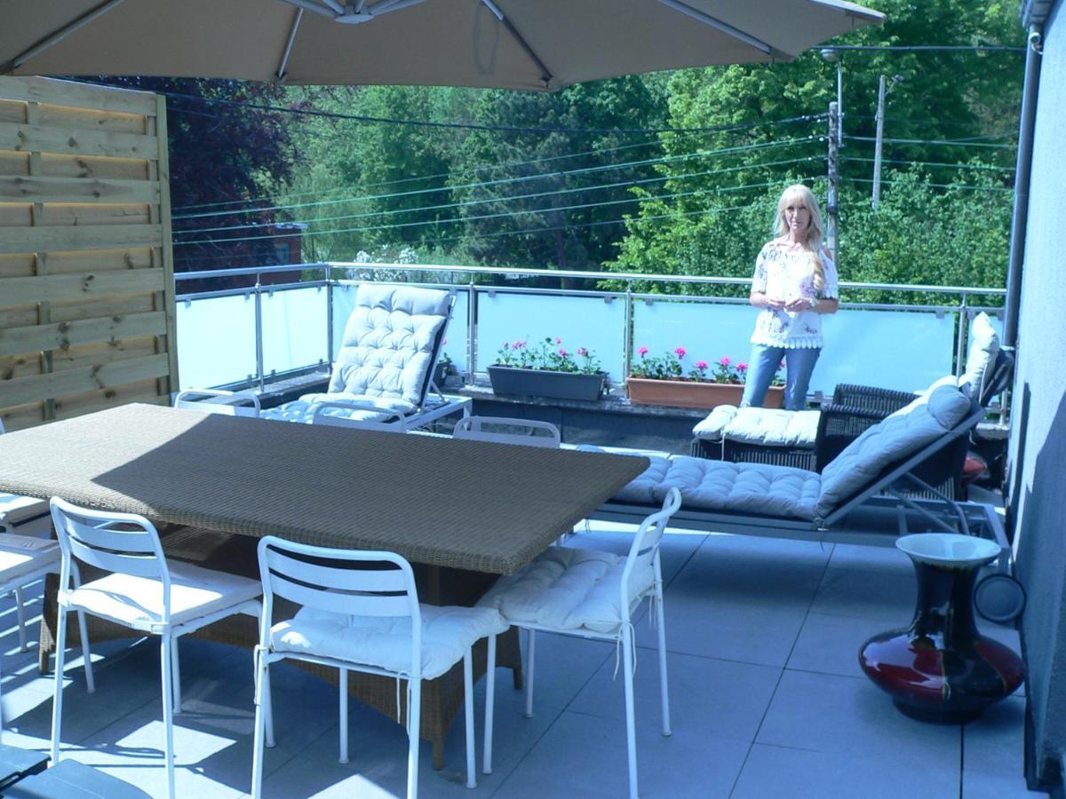 Liege 4420 Rue Jean Jaures 45 Grande Maison Joyeuse Avec Terrasse 30M2 Pour 8 Personnes Maximum Saint-Nicolas  ภายนอก รูปภาพ