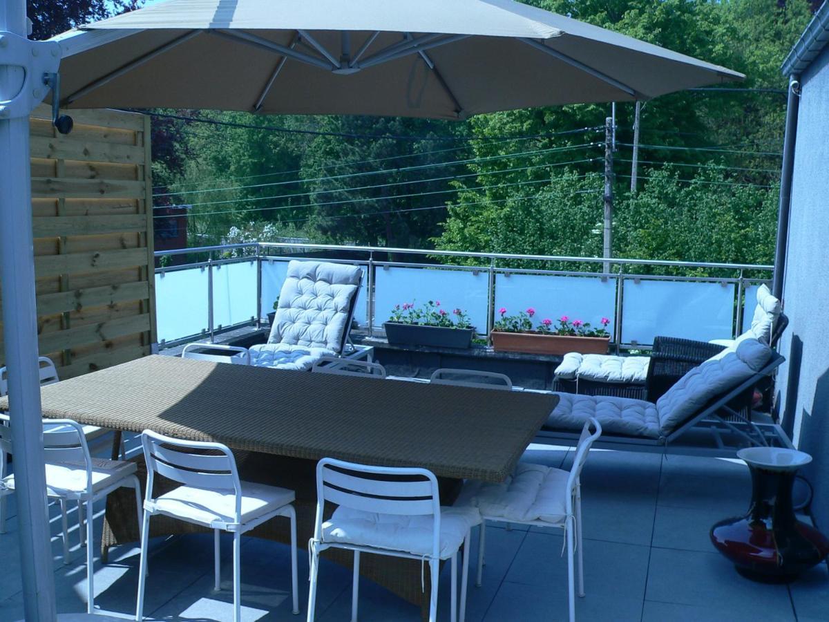 Liege 4420 Rue Jean Jaures 45 Grande Maison Joyeuse Avec Terrasse 30M2 Pour 8 Personnes Maximum Saint-Nicolas  ภายนอก รูปภาพ