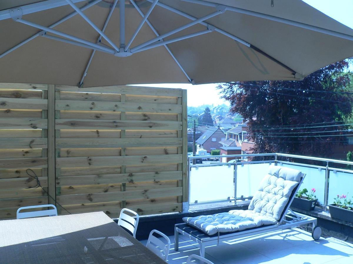 Liege 4420 Rue Jean Jaures 45 Grande Maison Joyeuse Avec Terrasse 30M2 Pour 8 Personnes Maximum Saint-Nicolas  ภายนอก รูปภาพ